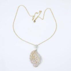 Collier SN07837G40 – Élégance et Polyvalence